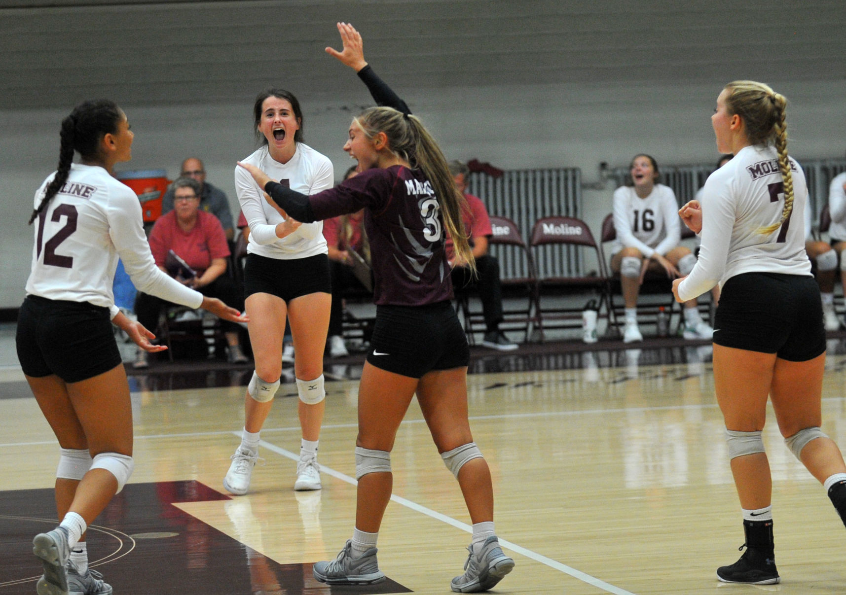Rock Island vs Moline volleyball